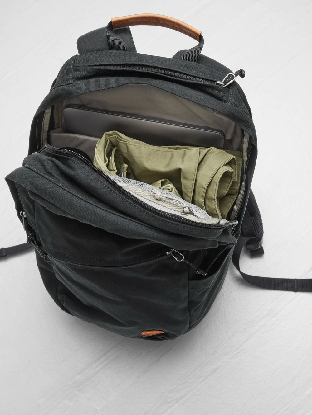 Fjällräven Räven 20 Backpack - Picture 5 of 13